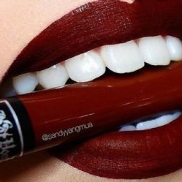 Kat Von D Other - 🆕"Vampira" Kat Von D Everlasting Lipstick